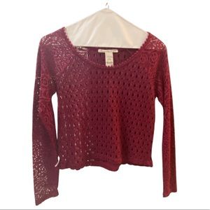 American Rag Magenta Crochet Open Knit Scoop Neck  Full Length Sleeve Crop Top